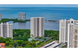5555 Heron Point Drive, Naples, FL 34108 - MLS#225075625