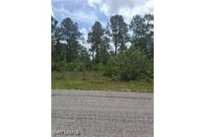 512 Scott Avenue, Lehigh Acres, FL 33972 - MLS#225075657