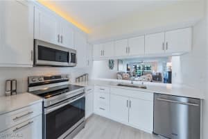 2324 Hidden Lake Drive, Naples, FL 34112 - MLS#225075664