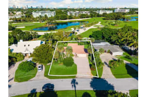 77 Cypress Point Drive, Naples, FL 34105 - MLS#225075673