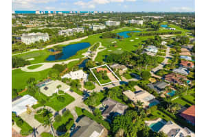 77 Cypress Point Drive, Naples, FL 34105 - MLS#225075673
