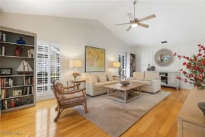 202 Edgemere Way, Naples, FL 34105 - MLS#225075687