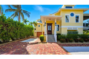 290 Dundee Road, Fort Myers Beach, FL 33931 - MLS#225075721