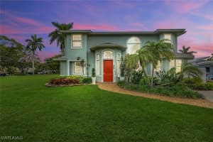 478 1st Avenue, Naples, FL 34102 - MLS#225075743