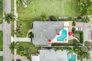 478 1st Avenue, Naples, FL 34102 - MLS#225075743
