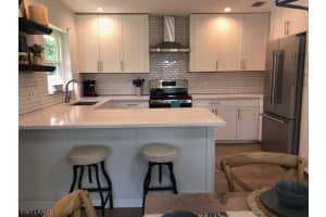 235 Lanchester Court, Naples, FL 34112 - MLS#225075755