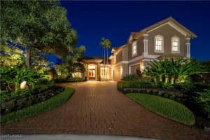 8752 Muirfield Dr, Naples