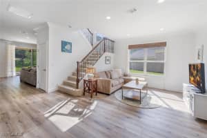 1262 Barrigona Court, Naples, FL 34119 - MLS#225075815