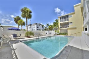 900 8th Avenue, Naples, FL 34102 Sold 12/01/25