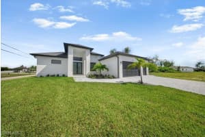 1123 40th Place, Cape Coral, FL 33993 - MLS#225075840