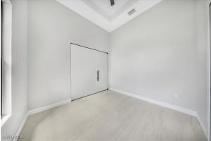 1123 40th Place, Cape Coral, FL 33993 - MLS#225075840