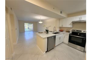 8274 Key Royal Circle, Naples, FL 34119 - MLS#225075854