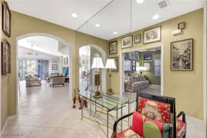 9140 Los Lagos Court, Bonita Springs, FL 34135 - MLS#225075887