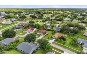 571 Chamonix Avenue, Lehigh Acres, FL 33974 - MLS#225075911
