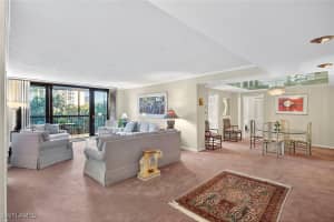 6075 Pelican Bay Boulevard, Naples, FL 34108 - MLS#225075919