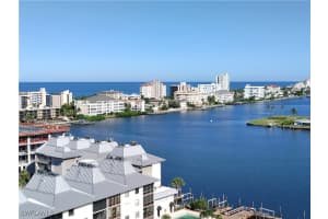 400 Flagship Dr 704, Naples