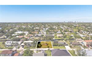 27090 Holly Lane, Bonita Springs, FL 34135 - MLS#225076000