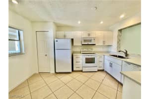 709 Landover Circle, Naples, FL 34104 - MLS#225076001