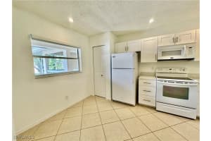 709 Landover Circle, Naples, FL 34104 - MLS#225076001