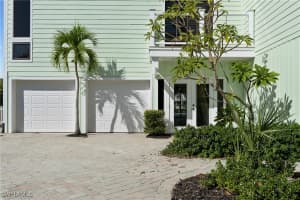 18292 Deep Passage Lane, Fort Myers Beach, FL 33931 - MLS#225076006