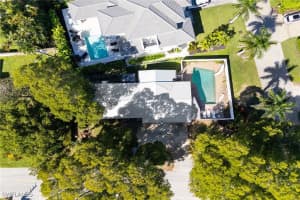 1290 10th Avenue, Naples, FL 34102 - MLS#225076015