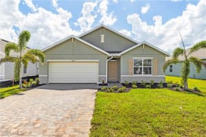 16569 Blue Coral Ln, North Fort Myers