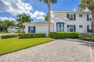 7050 Barrington Circle, Naples, FL 34108 - MLS#225076021