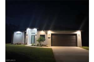 706 W 10th Street, Lehigh Acres, FL 33972 - MLS#225076023