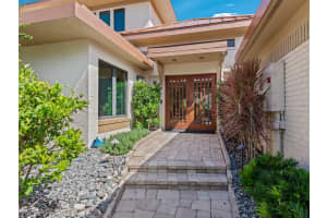 6734 Pelican Bay Boulevard, Naples, FL 34108 - MLS#225076024