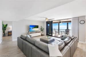 10951 Gulf Shore Drive, Naples, FL 34108 - MLS#225076075