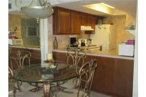 600 NEAPOLITAN Way, Naples, FL 34103-8568 - MLS#225076083