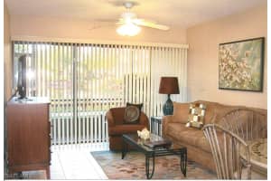 600 Neapolitan Way, Naples, FL 34103 - MLS#225076084