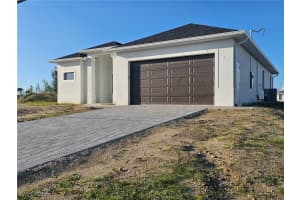 31 19th Terrace, Cape Coral, FL 33993 - MLS#225076128