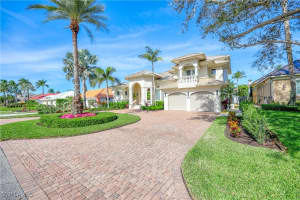 447 Egret Avenue, Naples, FL 34108 - MLS#225076143