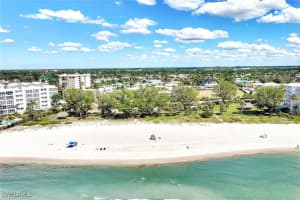 2000 Alamanda Drive, Naples, FL 34102 - MLS#225076157