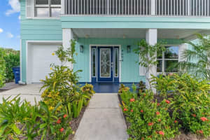 4694 Pembrooke Lane, Bonita Springs, FL 34134 - MLS#225076168