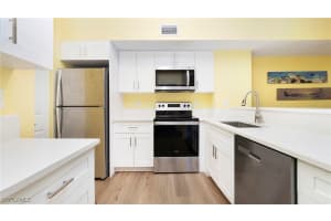 1810 Florida Club Circle, Naples, FL 34112 - MLS#225076174