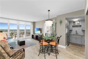 140 Seaview Court, Marco Island, FL 34145 - MLS#225076185