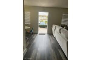 4617 Bayshore Dr H1, Naples