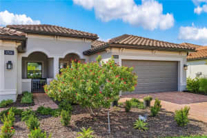 17510 Caravita Lane, Fort Myers, FL 33913 - MLS#225076237