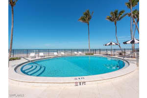 2401 Gulf Shore Boulevard, Naples, FL 34103 - MLS#225076257