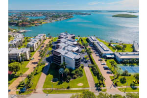 961 Collier Court, Marco Island, FL 34145 - MLS#225076268