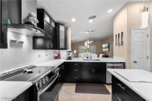 11272 Cypress Tree Circle, Fort Myers, FL 33913 - MLS#225076277