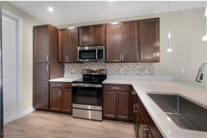 7549 Carnegie Way, Naples, FL 34119 - MLS#225076347