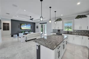 2552 52nd Avenue, Naples, FL 34120 - MLS#225076414