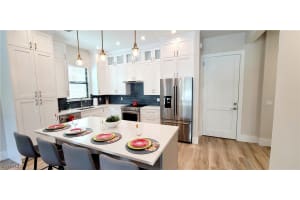 511 97th Avenue, Naples, FL 34108 - MLS#225076429