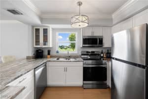 5 High Point Circle, Naples, FL 34103 - MLS#225076440