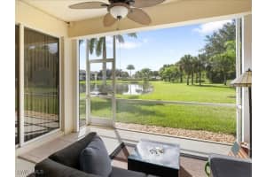 350 Newport Dr 1905, Naples