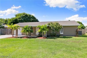 4220 Pearl Harbor Drive, Naples, FL 34112 - MLS#225076464