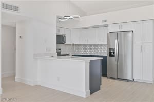 13521 Eagle Ridge Drive, Fort Myers, FL 33912 - MLS#225076467